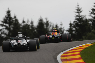 Max Verstappen, Red Bull Racing RB14, Lewis Hamilton, Mercedes AMG F1 W09