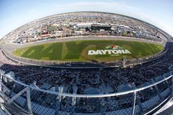 Atmosphere in Daytona