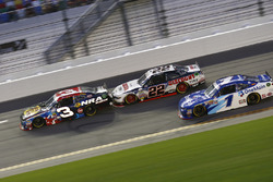 Ty Dillon, Richard Childress Racing, Chevrolet; Joey Logano, Team Penske, Ford