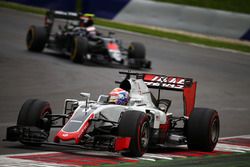 Romain Grosjean, Haas F1 Team VF-16