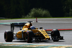 Кевин Магнуссен, Renault Sport F1 Team RS16