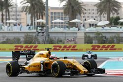 Kevin Magnussen, Renault Sport F1 Team RS16