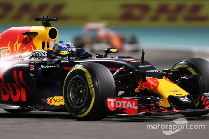 25e course à l'arrivée pour Ricciardo
