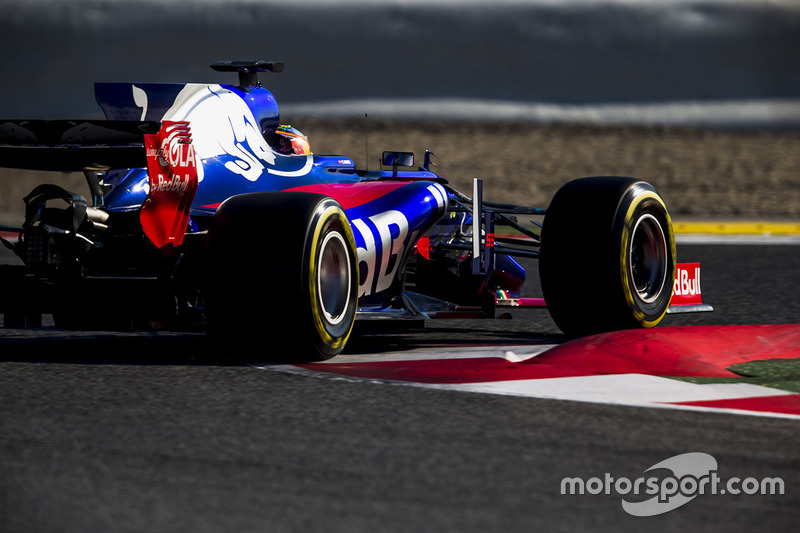 Карлос Сайнс-мл., Scuderia Toro Rosso STR12