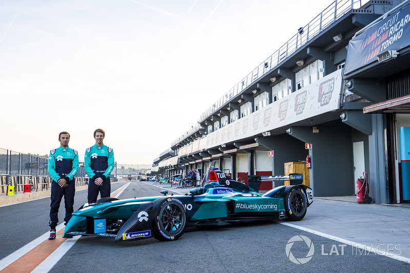 Luca Filippi, NIO Formula E Team and Oliver Turvey, NIO Formula E Team, unveil new livery