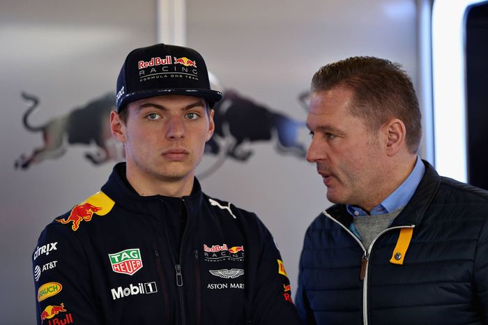 Max Verstappen e Jos 