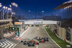 Valtteri Bottas, Mercedes F1 W08, Sebastian Vettel, Ferrari SF70H, Lewis Hamilton, Mercedes F1 W08,