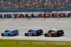 Aric Almirola, Richard Petty Motorsports Ford, Danica Patrick, Stewart-Haas Racing Ford and Clint Bowyer, Stewart-Haas Racing Ford