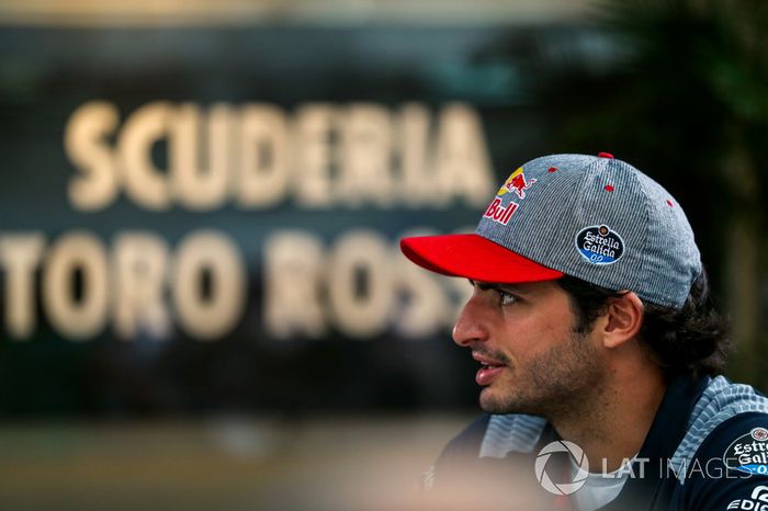 Carlos Sainz Jr., Scuderia Toro Rosso