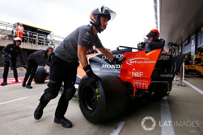 Fernando Alonso, McLaren MCL32