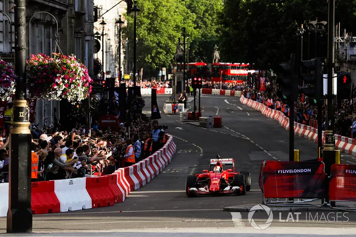 Sebastian Vettel, Ferrari