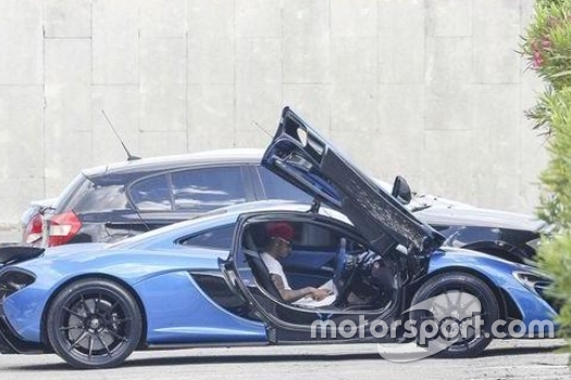 Lewis Hamilton en el McLaren P1