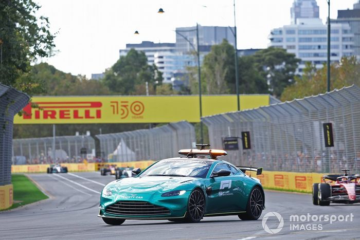 El Safety Car Charles Leclerc, Ferrari F1-75