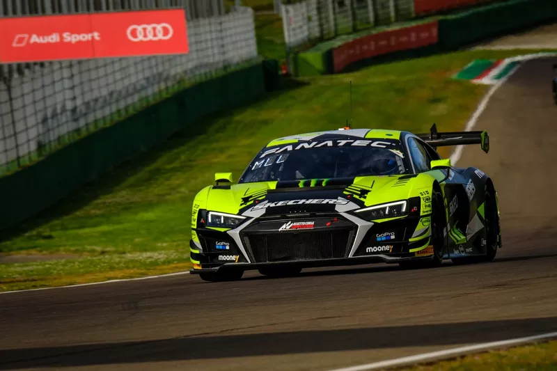 #46 Team WRT Audi R8 LMS evo II GT3: Nico Müller, Frédéric Vervisch, Valentino Rossi