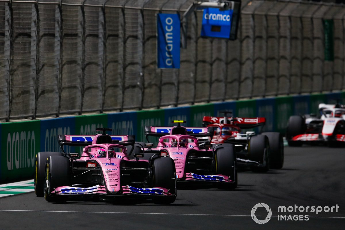 Fernando Alonso, Alpine A522, Esteban Ocon, Valtteri Bottas, Alfa Romeo C42