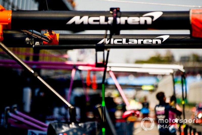 Box McLaren