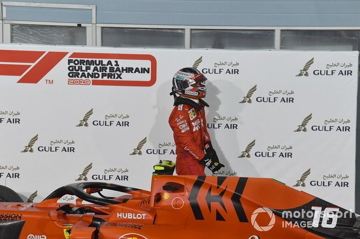 Charles Leclerc, Ferrari, tercero, en Parc Ferme