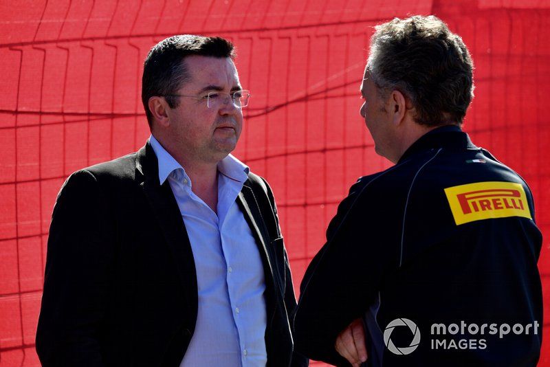 Éric Boullier e Mario Isola, da Pirelli