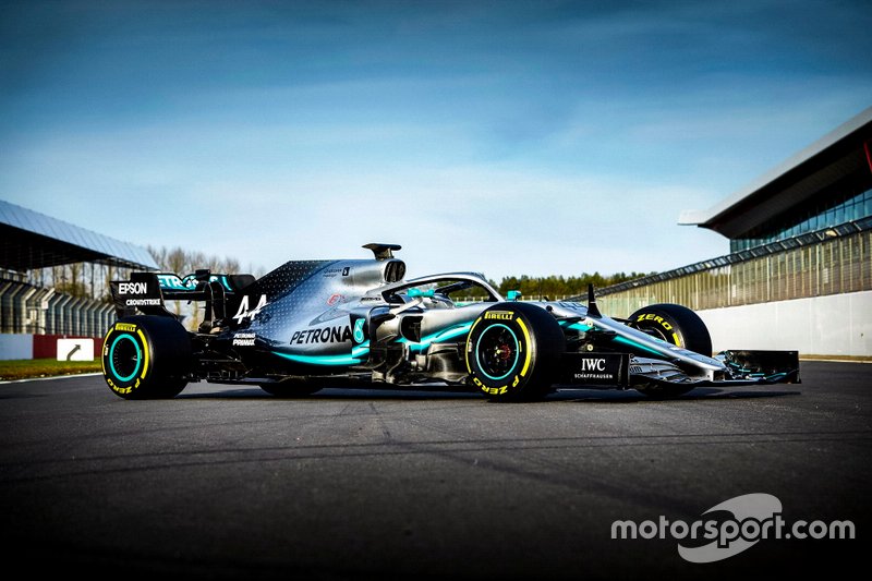 Mercedes AMG F1 W10