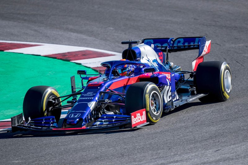 Alex Albon, Scuderia Toro Rosso STR14
