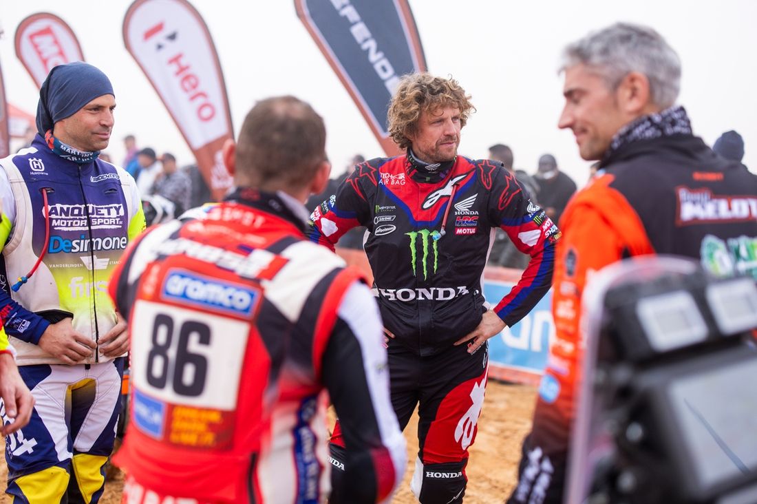 #42 Monster Energy Honda HRC Honda: Adrien Van Beveren