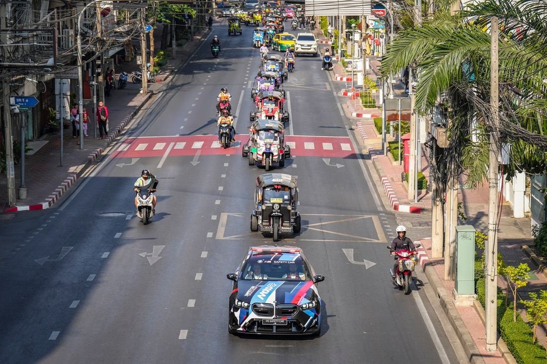 Las motos camino del lanzamiento