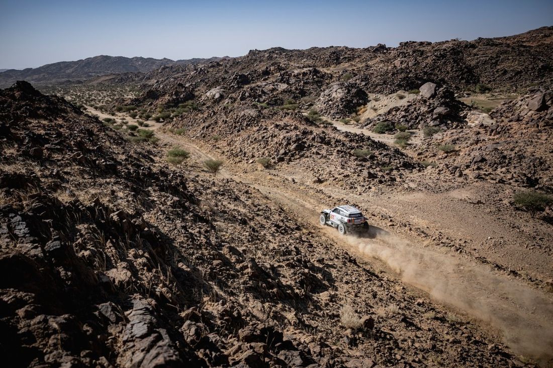 #222 X-Raid Mini JCW Equipo Mini: Guillaume De Mevius, Mathieu Baumel