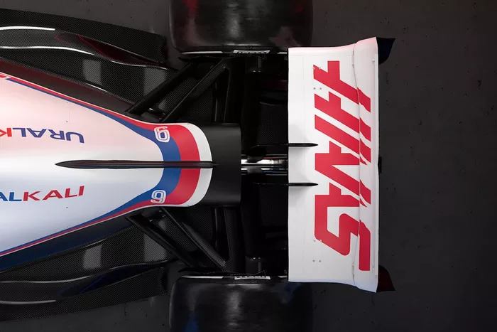 Detalle del Haas VF-22
