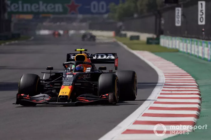 Sergio Pérez, Red Bull Racing RB16B