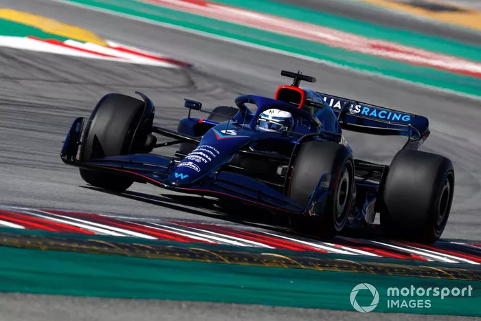 Nicholas Latifi, Williams FW44