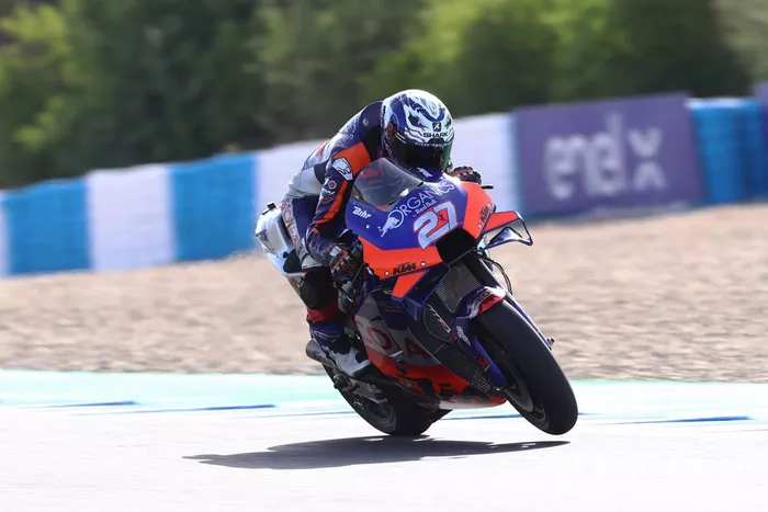 Iker Lecuona, Red Bull KTM Tech 3