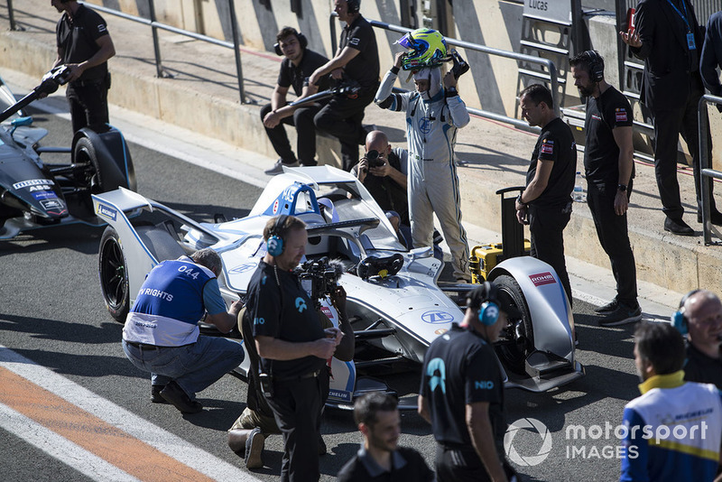 Felipe Massa, Venturi Formula E removes his helmet