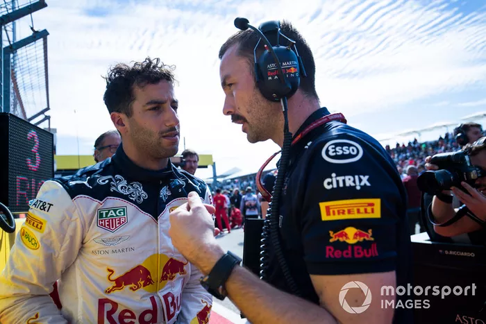 Daniel Ricciardo, Red Bull Racing, en la parilla