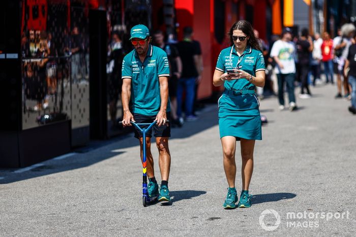 Fernando Alonso, Aston Martin F1 Team