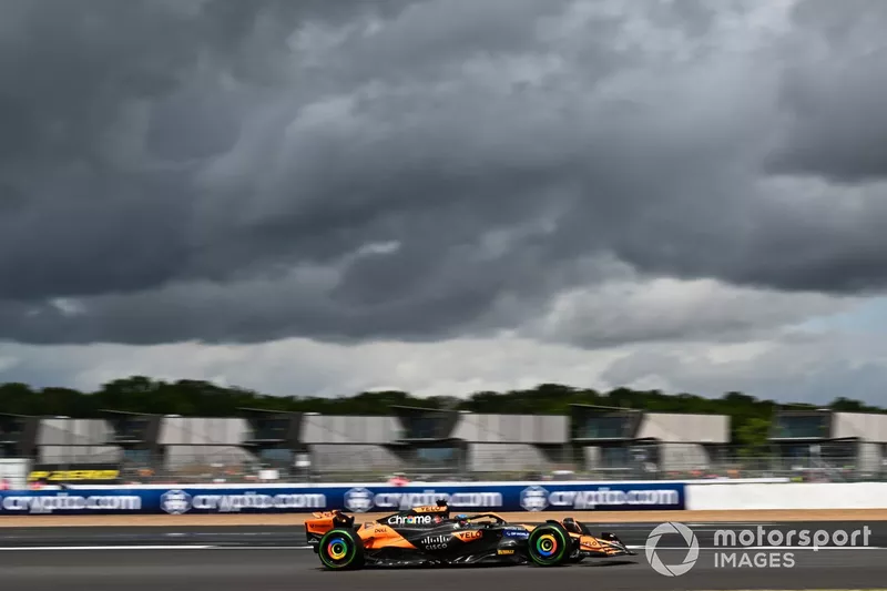Oscar Piastri, McLaren MCL38