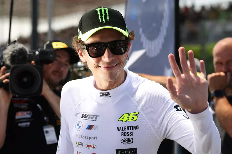 #46 Team WRT, BMW M4 GT3: Valentino Rossi, Maxime Martin