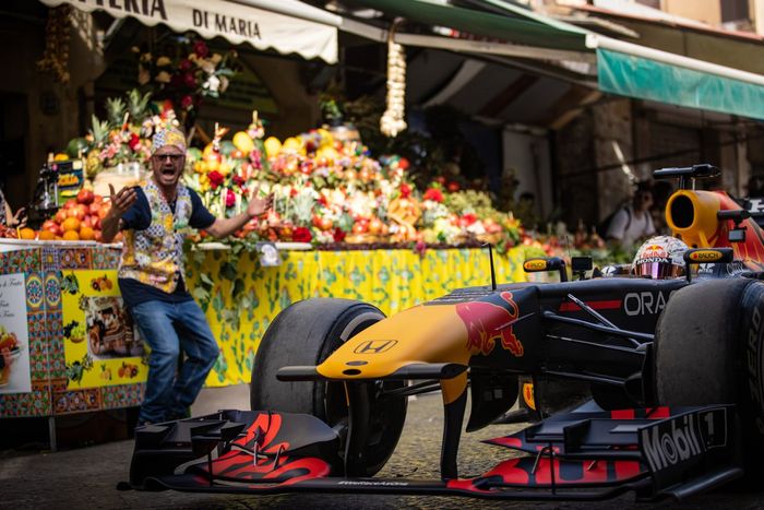 Max Verstappen, Red Bull Racing RB7