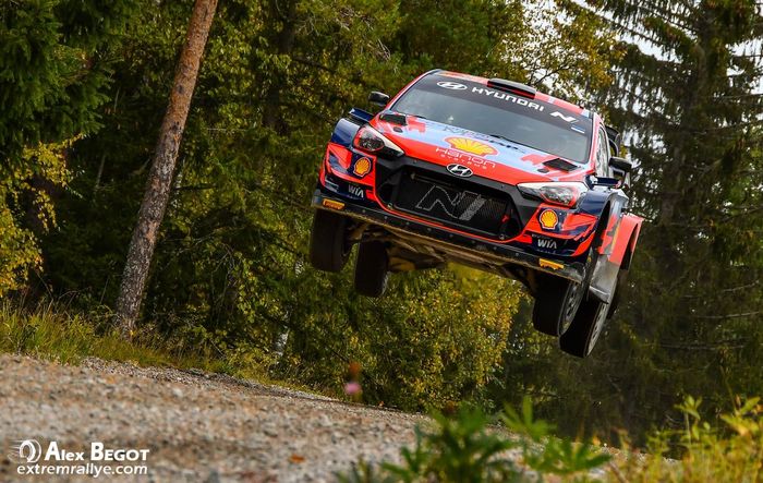 Ott Tanak, Martin Jarveoja, Hyundai i20 Coupe WRC