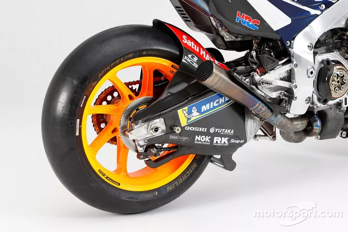RC213V (Alex Marquez) 2020YM studio shot