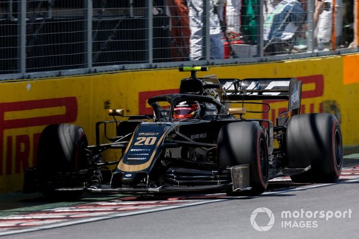 Kevin Magnussen, Haas VF-19