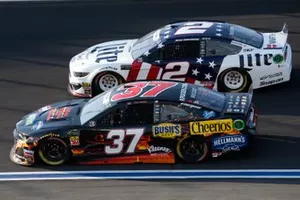  Chris Buescher, JTG Daugherty Racing, Chevrolet Camaro Kroger Thrill of the Grill  Brad Keselowski, Team Penske, Ford Mustang Miller Lite