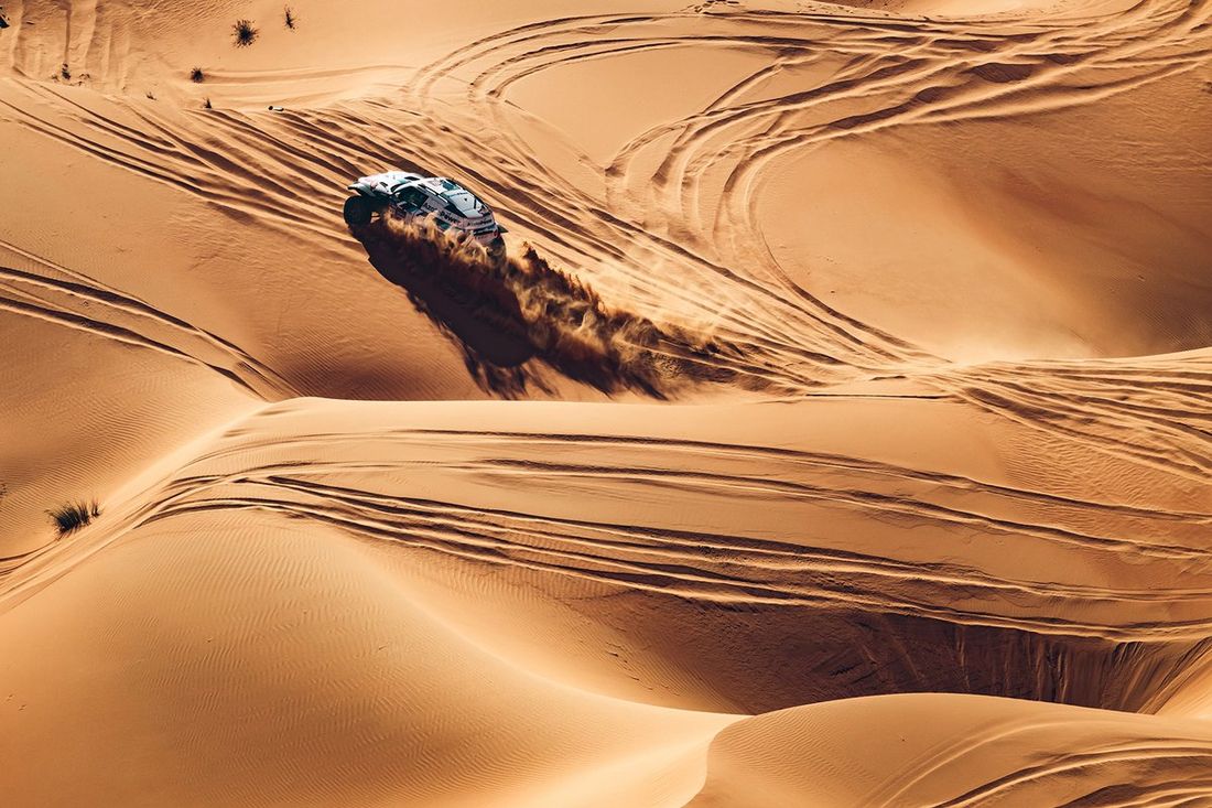 #217 X-raid Mini JCW Team Mini John Cooper Works Rally Plus: Krzysztof Hołowczyc, Łukasz Kurzeja