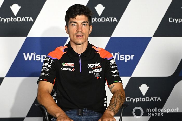 Maverick Vinales, Aprilia Racing Team