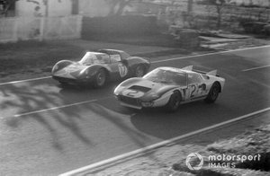 David Piper, Jo Bonnier, Maranello Concessionaires Ltd, Ferrari 365 P2, batallas con Phil Hill, Chris Amon, Shelby-American Inc, Ford GT40 Mk