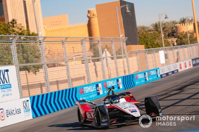 Felipe Massa, Venturi, EQ Silver Arrow 01 