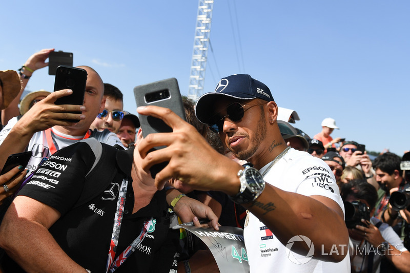 Lewis Hamilton, Mercedes-AMG F1