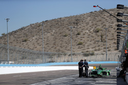 Ingenieros de Cosworth con Spencer Pigot, Ed Carpenter Racing Chevrolet