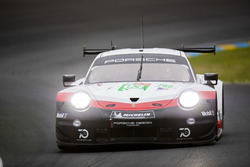 #93 Porsche GT Team Porsche 911 RSR: Patrick Pilet, Nick Tandy, Earl Bamber