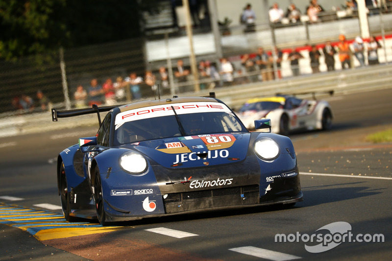 53: #80 Ebimotors Porsche 911 RSR: Fabio Babini, Christina Nielsen, Erik Maris, 3'53.402