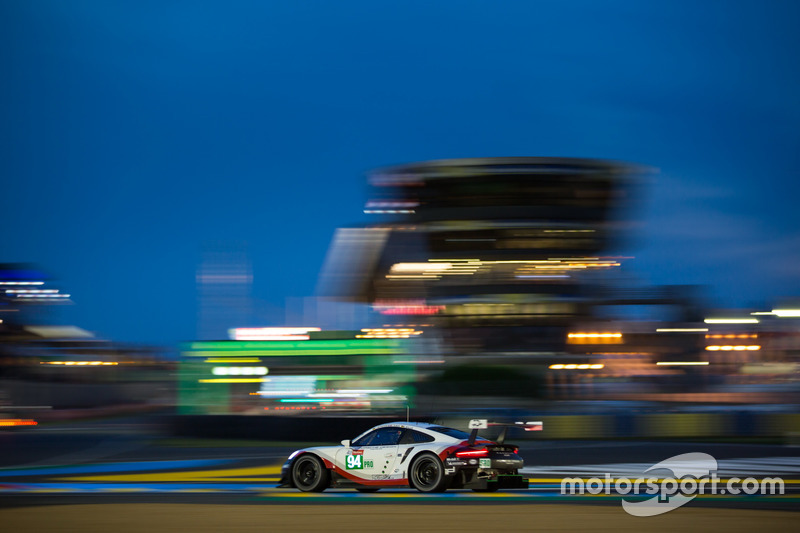 #94 Porsche GT Team Porsche 911 RSR: Romain Dumas, Timo Bernhard, Sven Müller